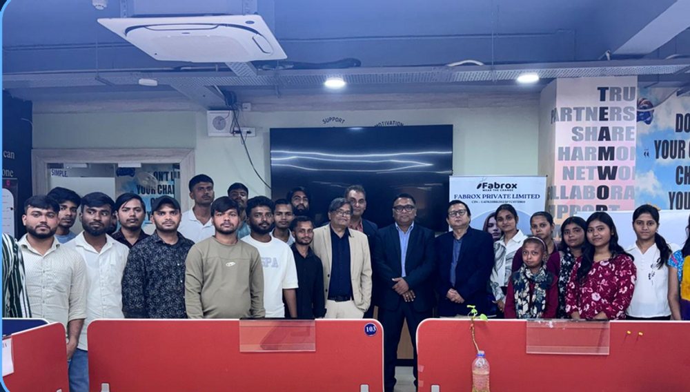 PragatiPath 360 learners and mentors at a live workshop session
